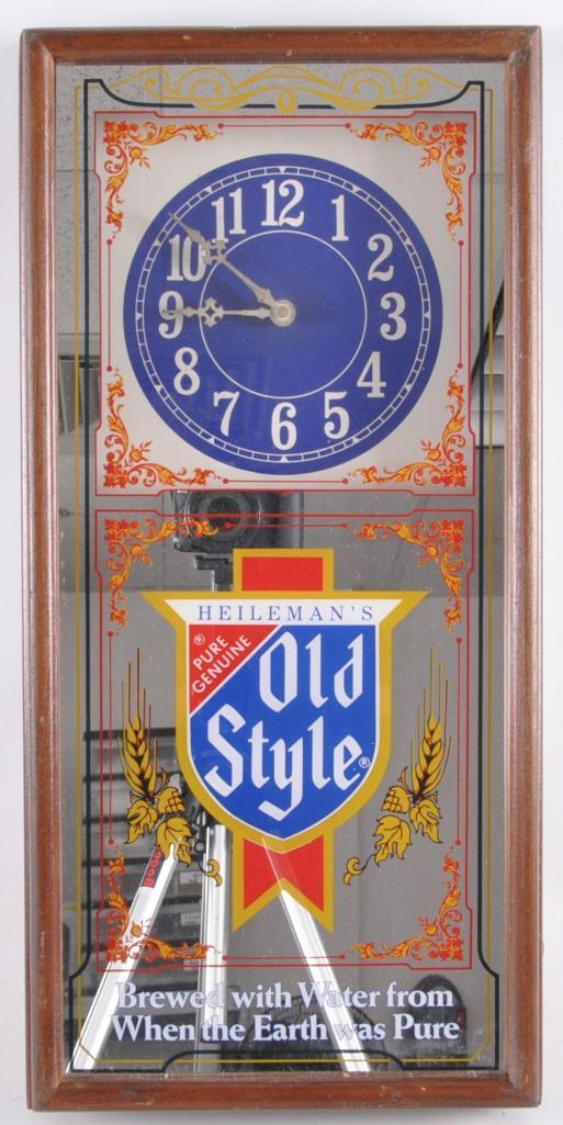 Vintage Heileman's Old Style Light Up Advertising Beer: Working Condition, 10 x 21 inches