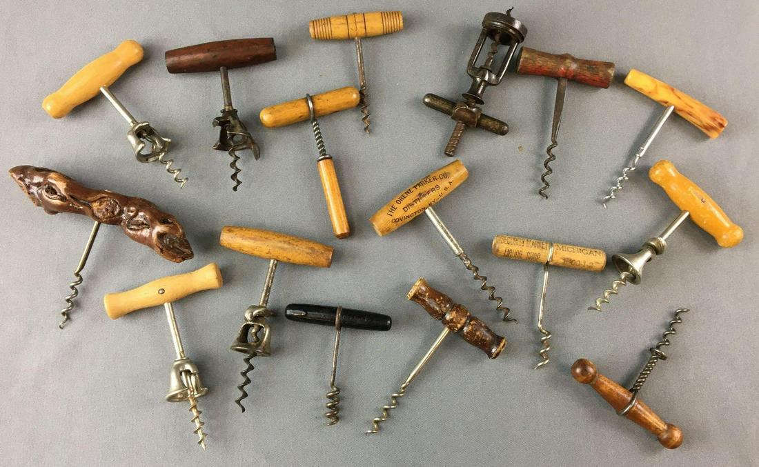 Group of 16 Vintage Wooden Handled Cork Screws and more (1 of 8)