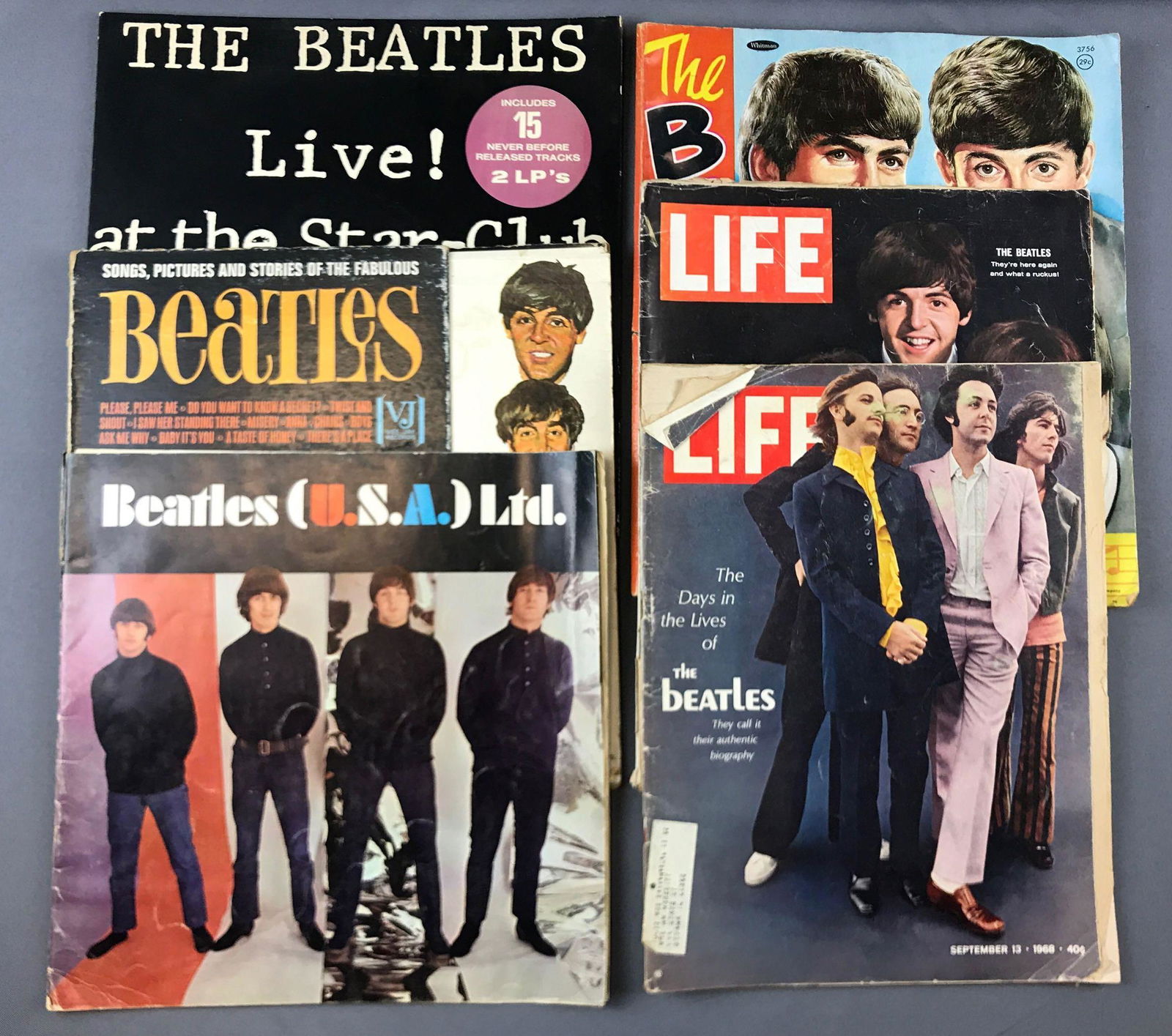 Group of vintage Beatles albums and magazines (1 of 3)