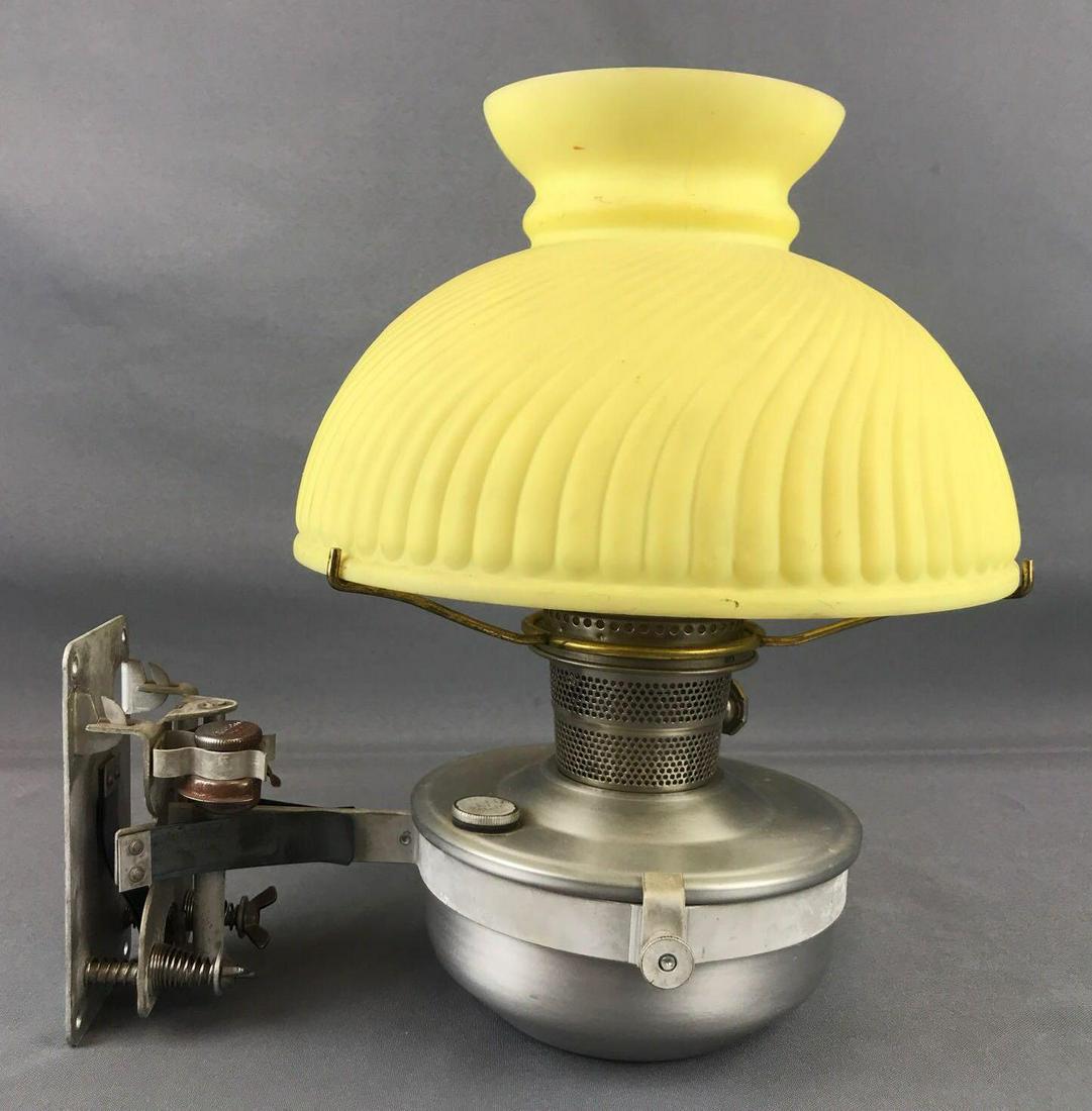 Vintage Aladdin Railroad Caboose Model C Lantern with (1 of 6)