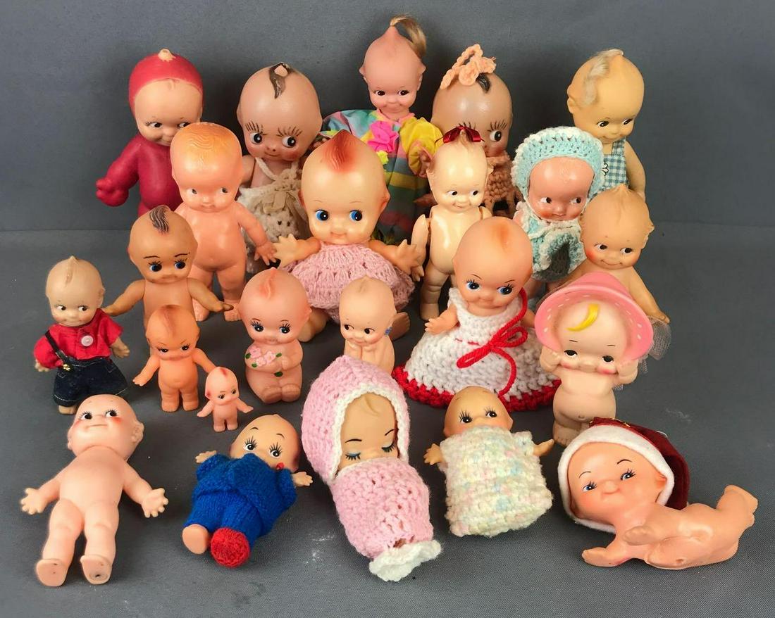 Group of 23 vinyl and plastic Kewpie dolls (1 of 8)