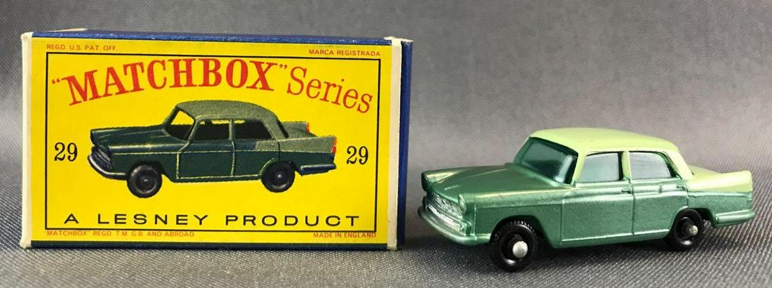 Matchbox No. 29 Austin A55 Cambridge Die-Cast Vehicle (1 of 9)