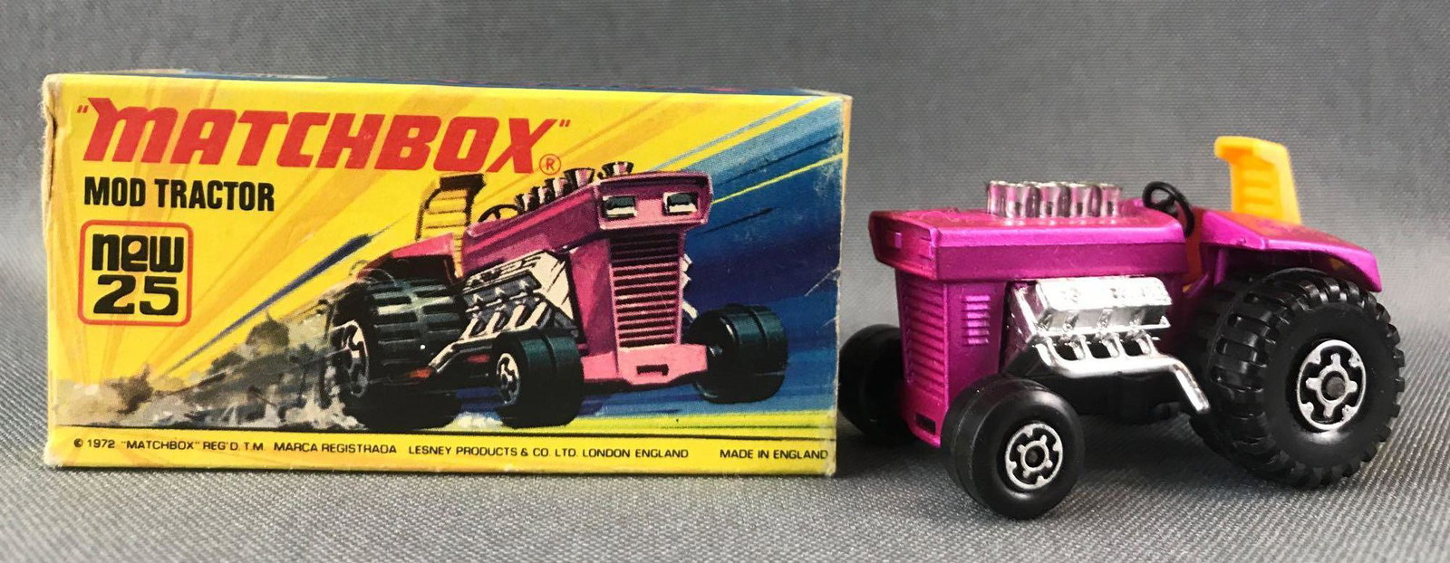 Matchbox Superfast No. 25 Mod Tractor Die-Cast Vehicle (1 of 10)