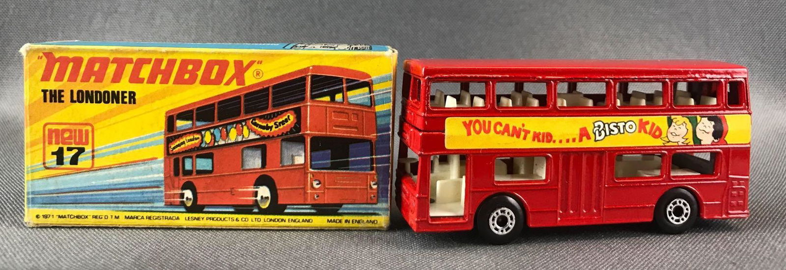 Matchbox Superfast No. 17 The Londoner Die-Cast Vehicle (1 of 9)