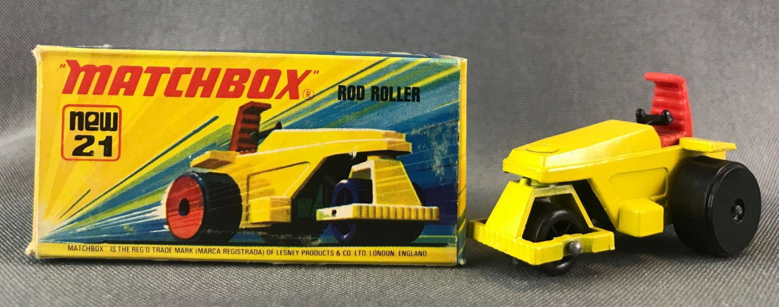 Matchbox Superfast No. 21 Rod Roller Die-Cast Vehicle: Yellow body, green base, BPW. Some box damage. A Lesney Product. Made in England