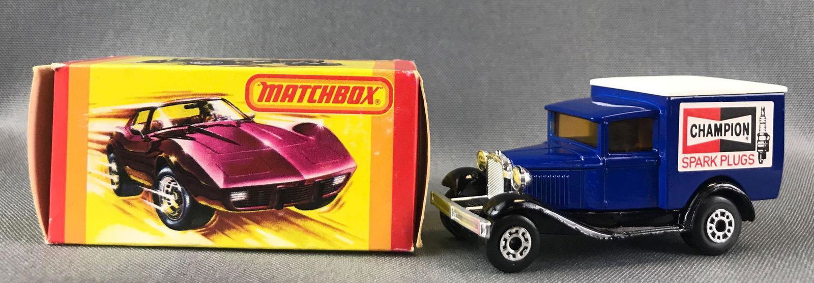 Matchbox No. 38 Model A Ford Delivery Van Die-Cast (1 of 9)