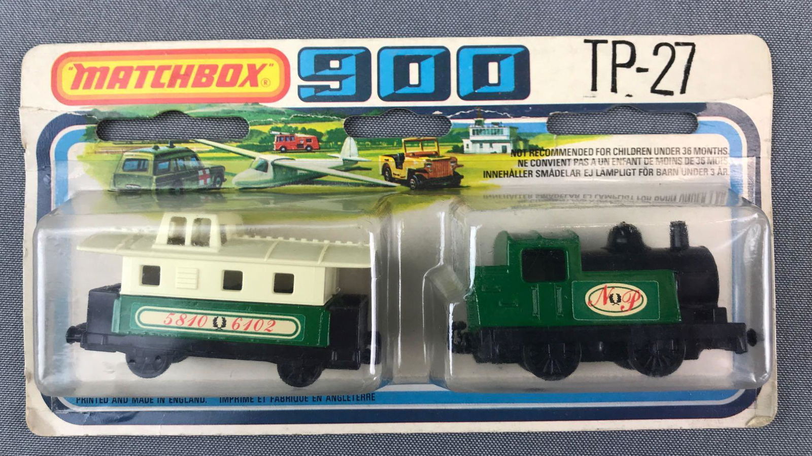 Matchbox 900 TP-27 Train Cars Die-Cast Vehicles Set in (1 of 4)