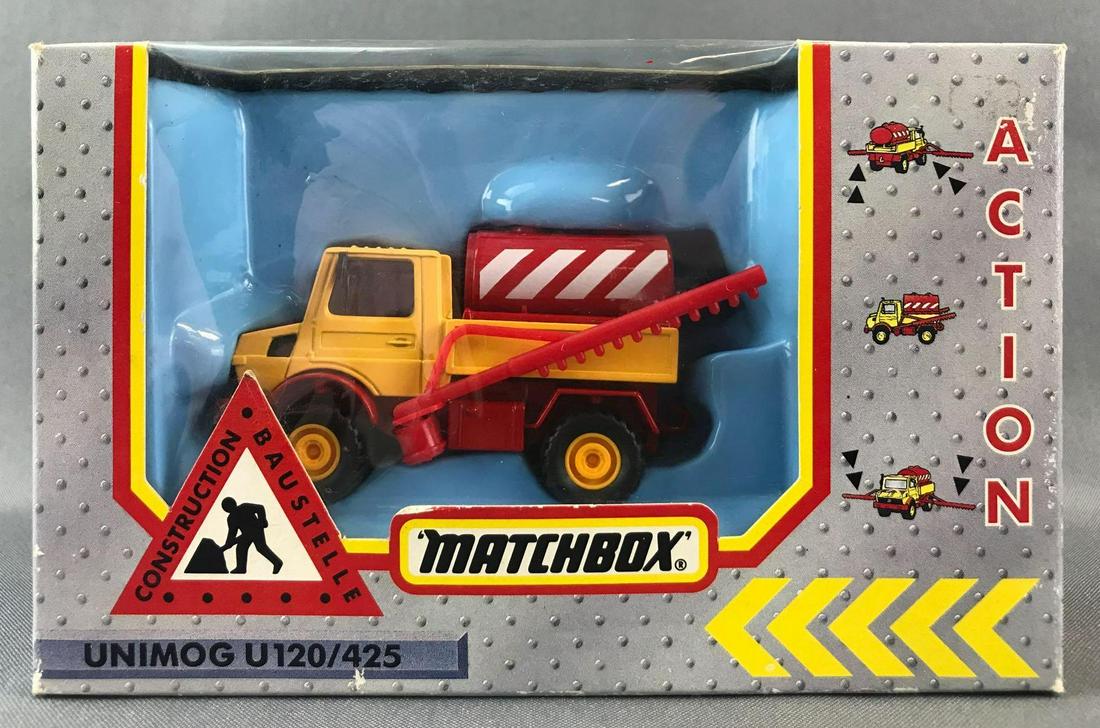 Matchbox Construction CS-5 Unimog U120/425 Die-Cast: Yellow body, BPW. A Lesney Product. Made in England