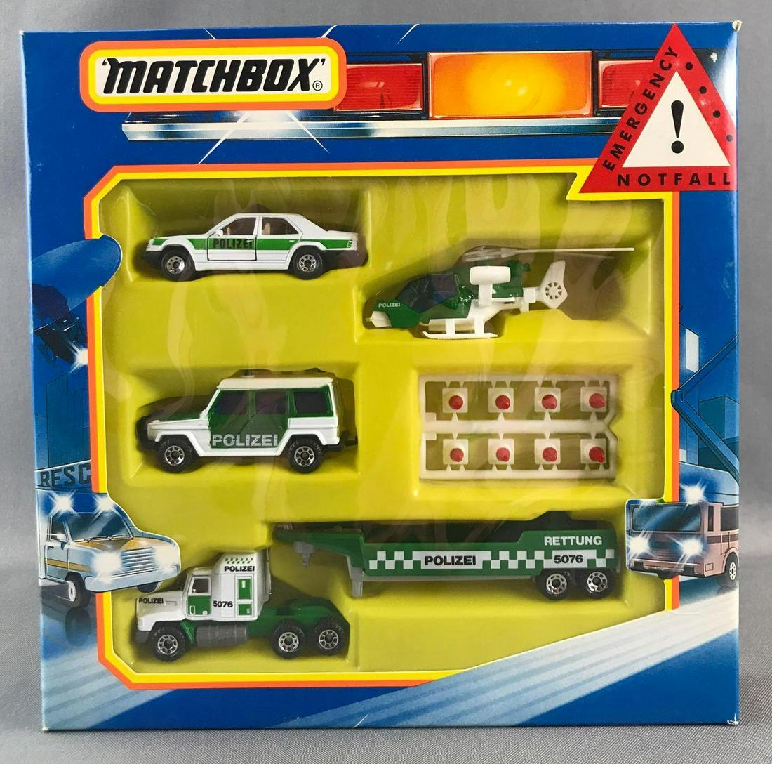 Matchbox EM 70 Die-Cast Emergency Vehicles Set in (1 of 6)