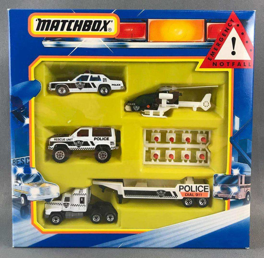 Matchbox EM 70 Die-Cast Emergency Vehicles Set in (1 of 6)