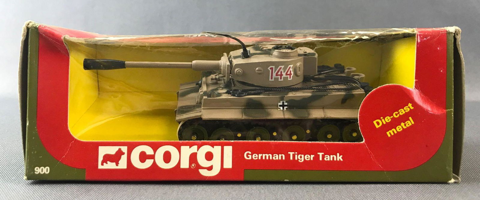 Corgi Toys No. 900 German Tiger Tank Die-Cast Vehicle (1 of 4)