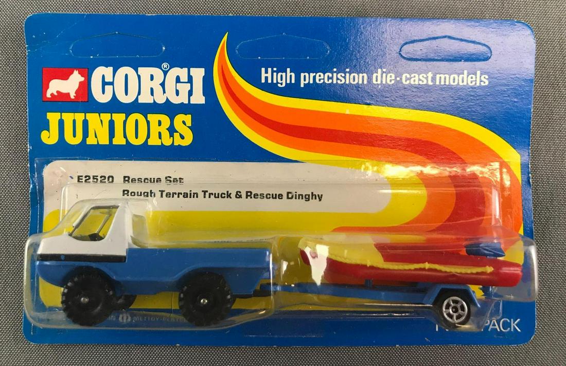 Corgi Juniors No. E2520 Rescue Set Die-Cast Vehicles in (1 of 3)