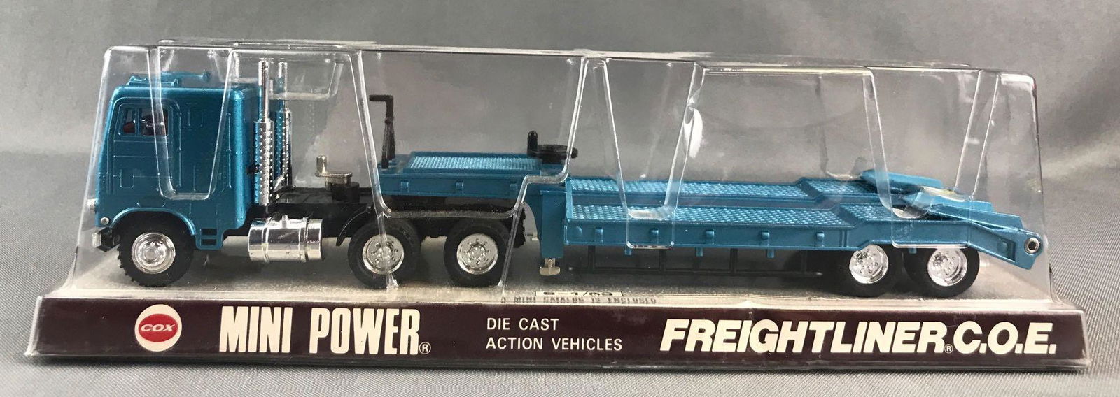 Cox Mini Power No. 4601 Freightliner C.O.E. Die-Cast (1 of 4)