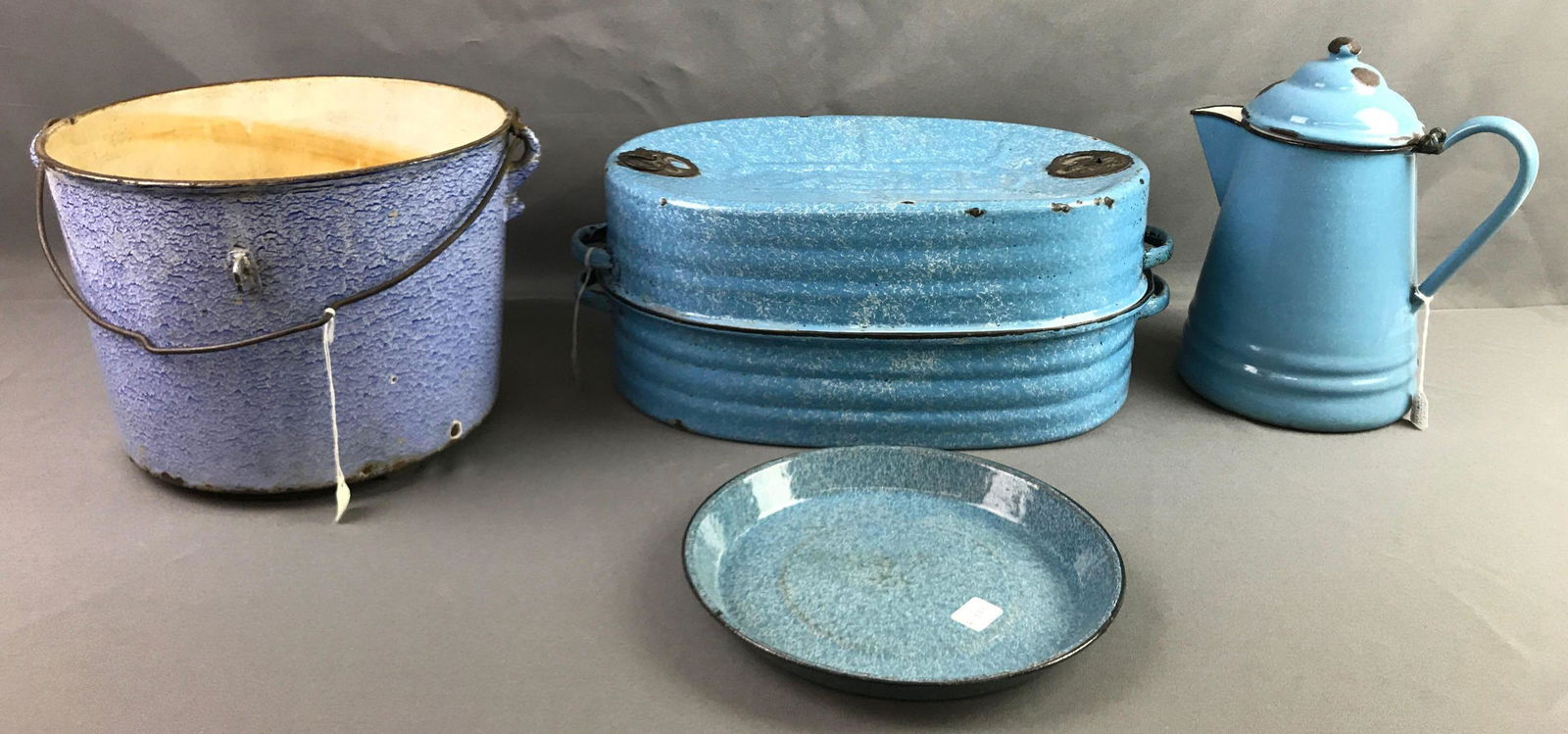 Vintage Granite Ware enamelware Kettle and more: Largest(broiler) is aprx 18 by 7 inches