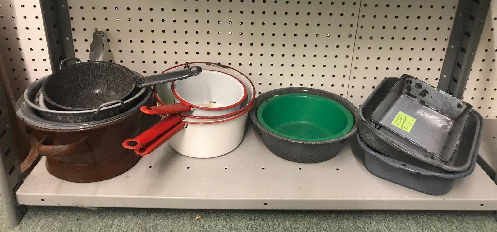Shelf lot-13 pieces vintage enamel ware pieces: all for one money