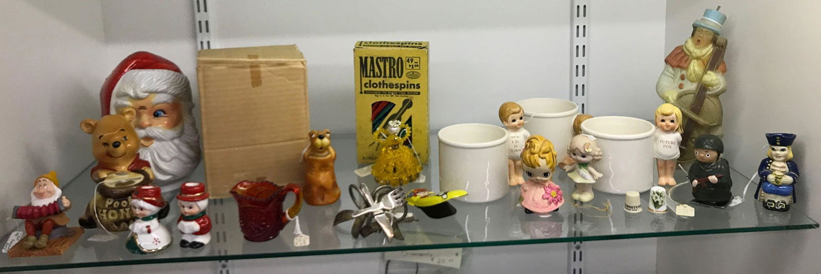 Vintage antique collectible miscellaneous: Sorry no shipping on this lot. Group of 15 plus items