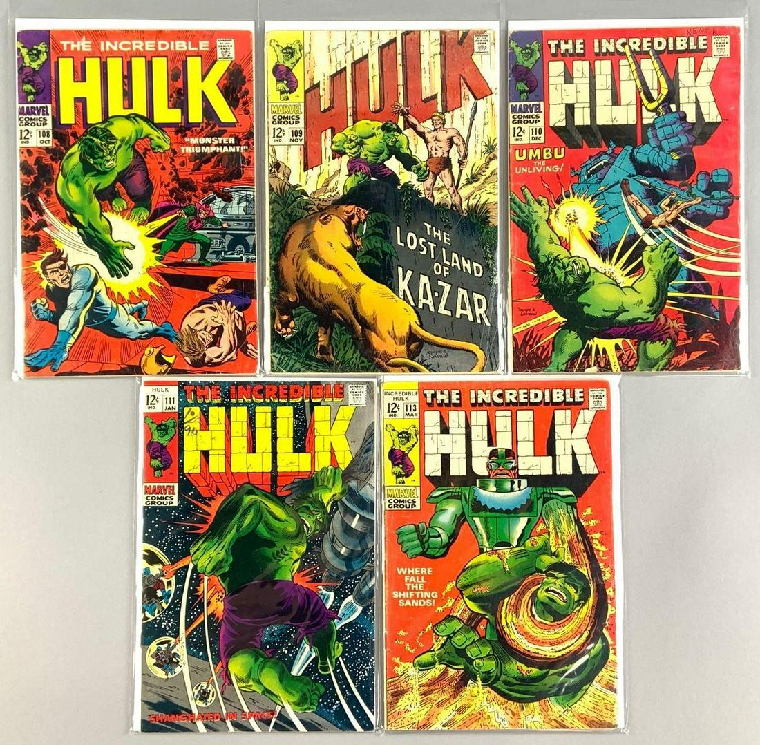 Group of 5 Marvel Comics The Incredilble Hulk Comic (1 of 5)