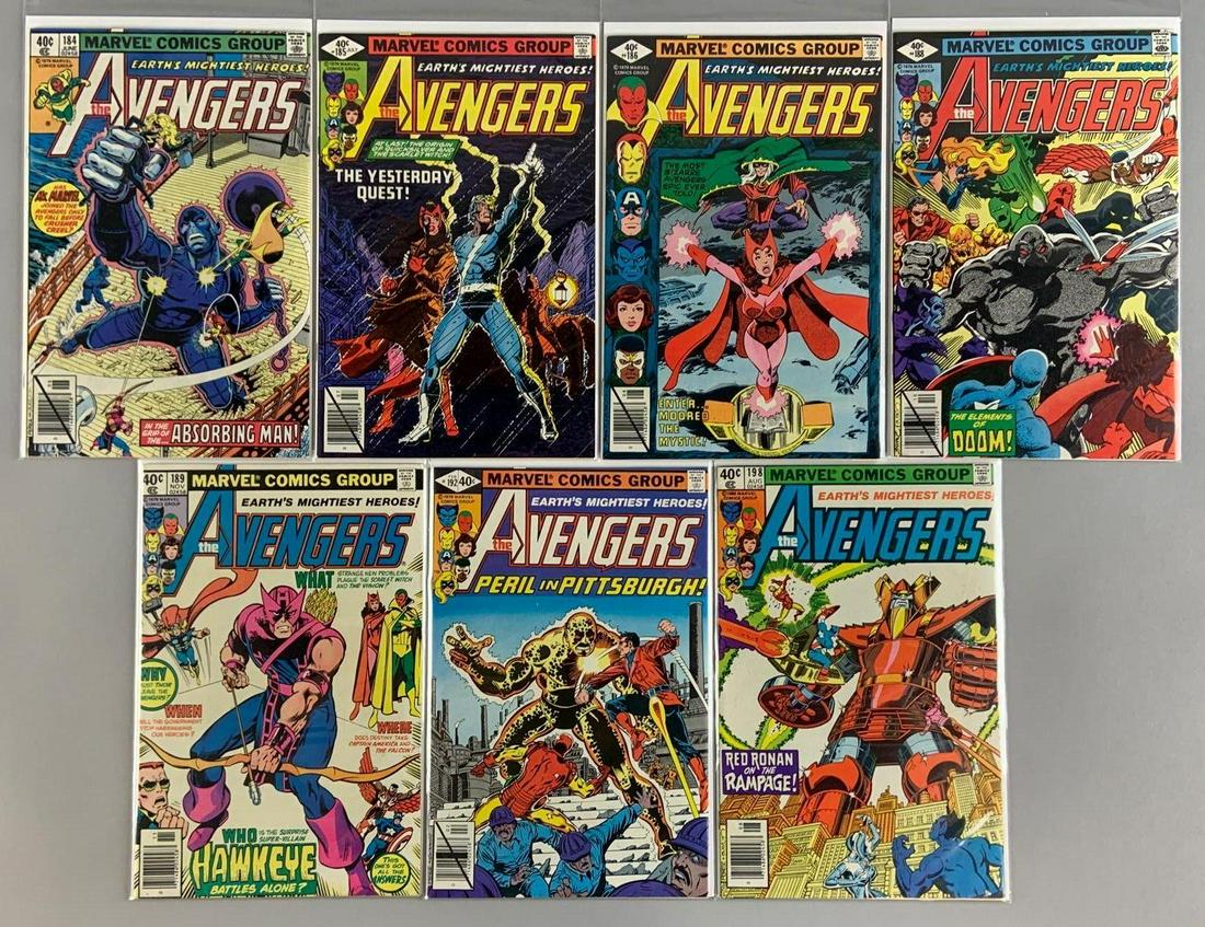 Group of 7 Marvel Comics The Avengers Comic Books (1 of 4)