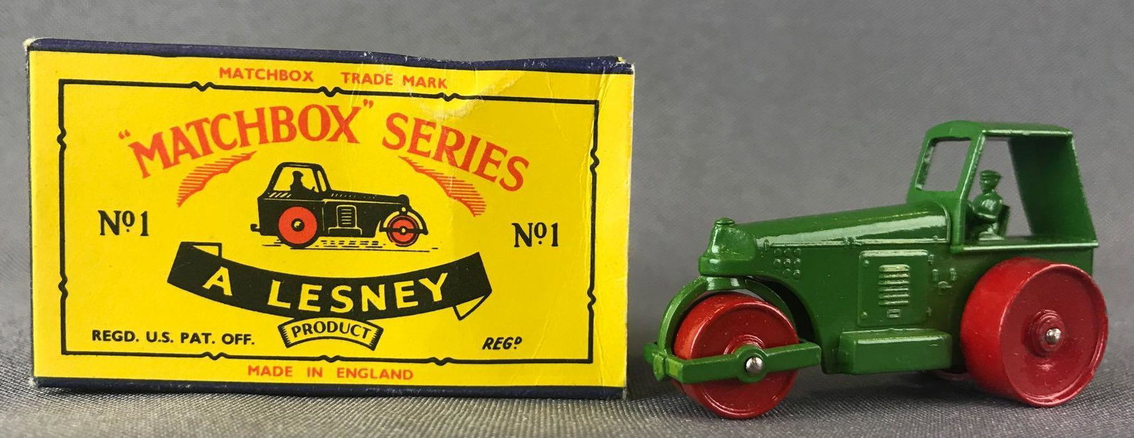 Matchbox No. 1 Diesel Road Roller Die-Cast Vehicle with: Green body, red metal roller/wheels. Some box damage. A Lesney Product. Made in England, C BoxÊ