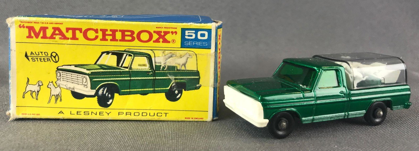 Matchbox No. 50 Kennel Truck Die-Cast Vehicle with: Green body, green windows, BPW, dog accessories. Some box damage. A Lesney Product. Made in England, F Box