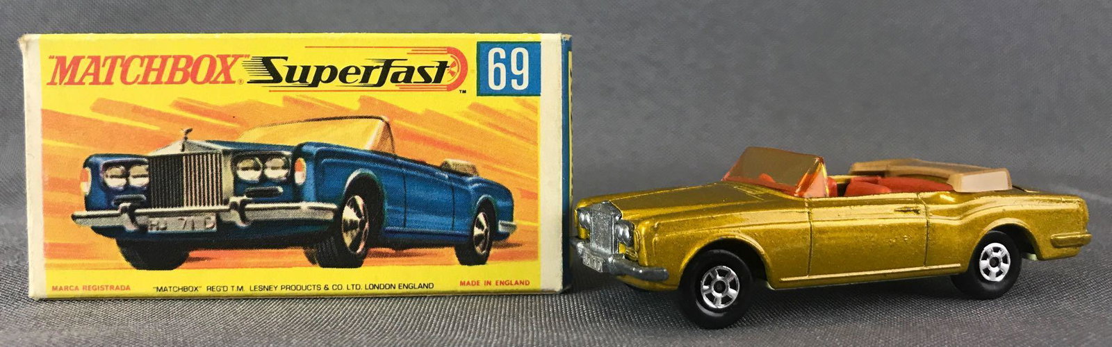 Matchbox Superfast No. 69 Rolls Royce Silver Shadow: Gold body, yellow base, amber windows, BPW. A Lesney Product. Made in England, G Box