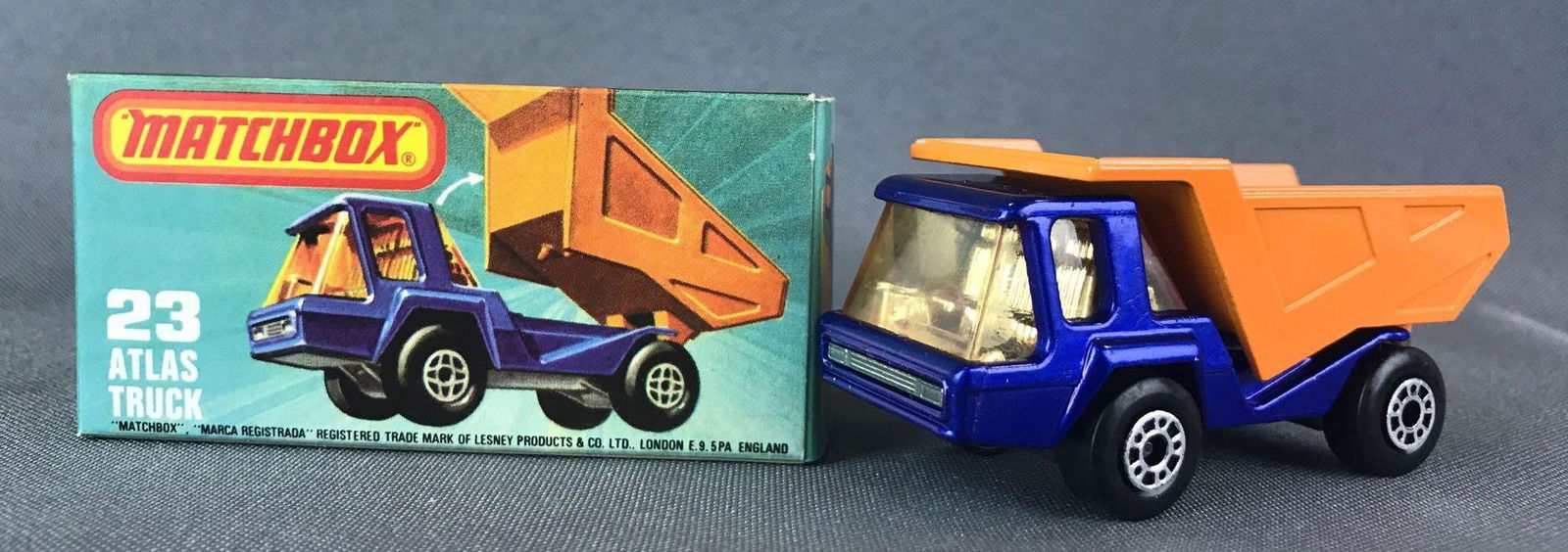 Matchbox Superfast No. 23 Atlas Truck Die-Cast Vehicle: Blue body, amber windows, BPW. A Lesney Product., L Box