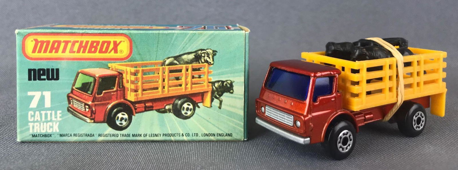 Matchbox Superfast No. 71 Cattle Truck Die-Cast Vehicle: Orange body, blue windows, BPW, with cattle. A Lesney Product.Ê, L Box