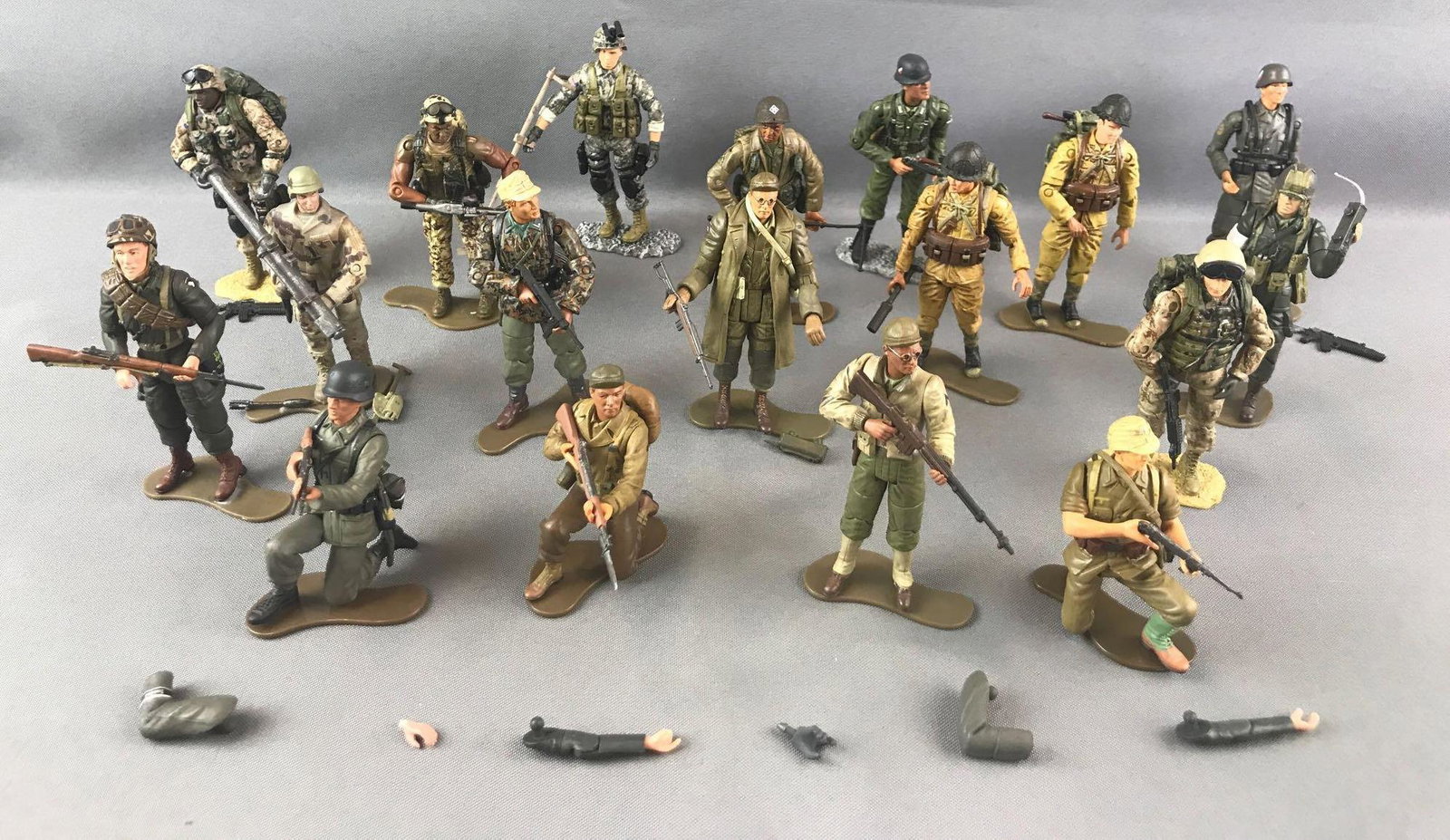 Group of 18 Assorted Military Action Figures: 21st Century Toys Ultimate Soldier and Unimax Soldiers. Fully poseable