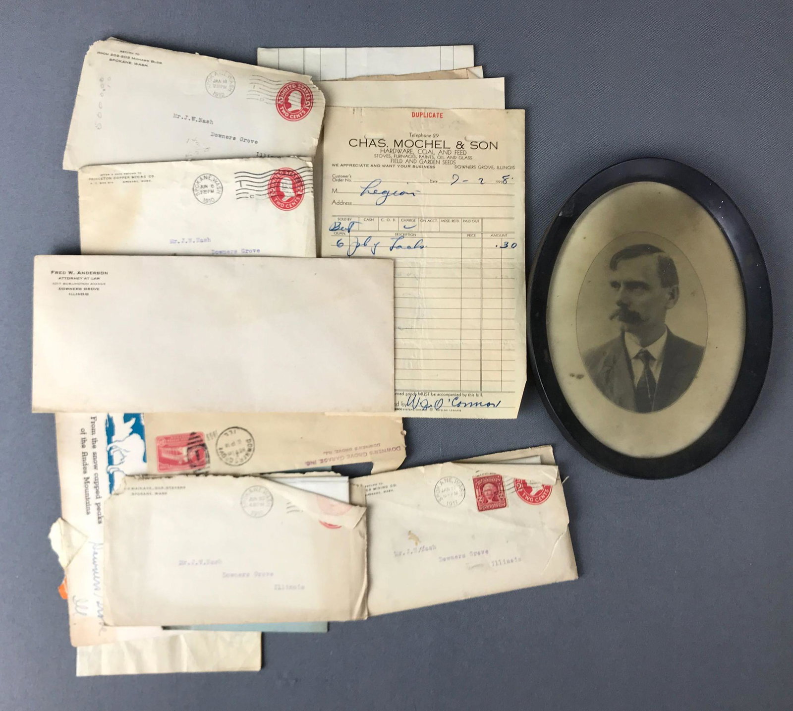 Group of Antique Ephemera : Correspondence, Envelopes: Many addressed to Mr. Nash, Downers Grove, Illinois