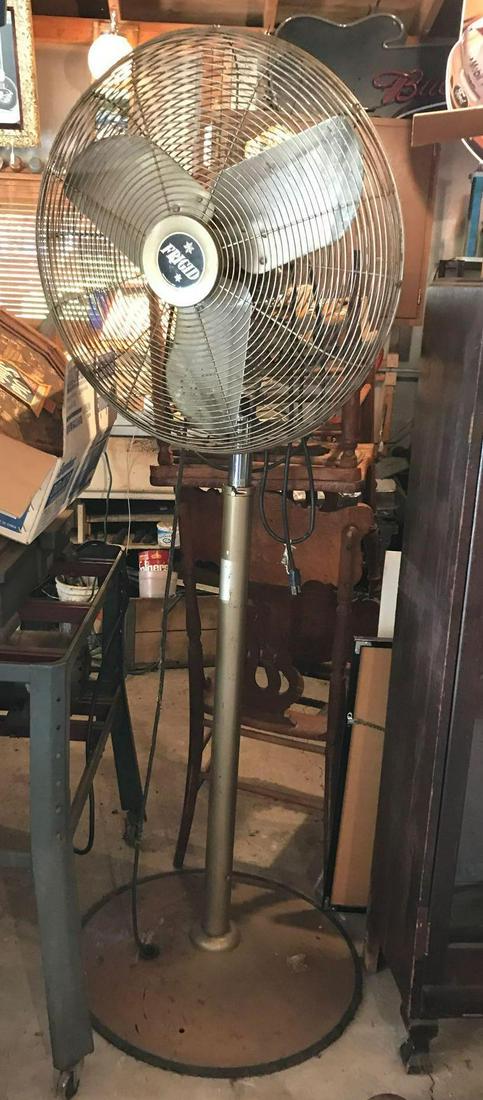 "Frigid" Rotating Industrial Fan: 28 x 70 inches; working.Shipping is not available for this lot. Pick up only. (Large or heavy items can be transferred to our Gallery for an additional fee.)