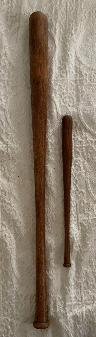 Group of 2 : Vintage Wooden Baseball Bats: One marked "Louisville Slugger 40" Lot Includes a 34 inch Mel Ott and 16 inch Louisville Slugger