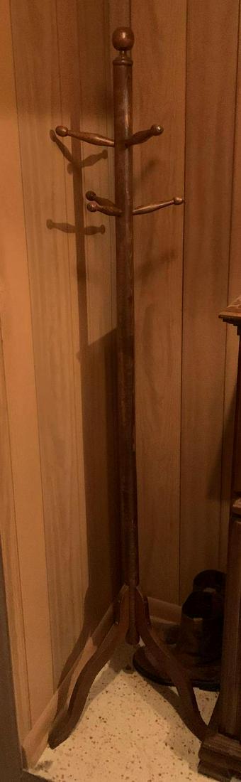 Antique Oak Coat Rack: 71 inches tall.Shipping is not available for this lot. Pick up only. (Large or heavy items can be transferred to our Gallery for an additional fee.)