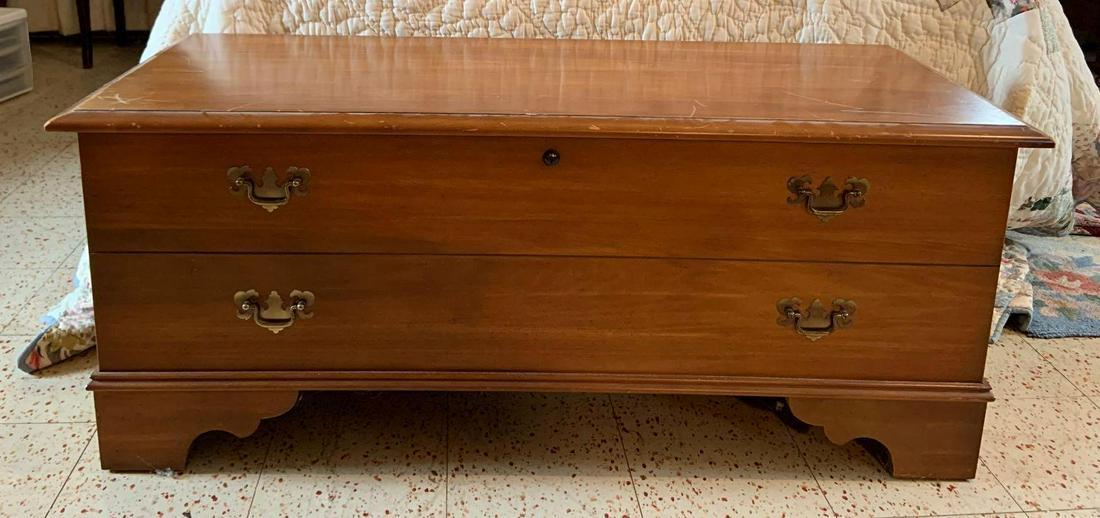 Vintage "Lane" Cedar Chest: Some scratches throughout. 44 x 17 x 18 inches.Shipping is not available for this lot. Pick up only. (Large or heavy items can be transferred to our Gallery for an additional fee.)