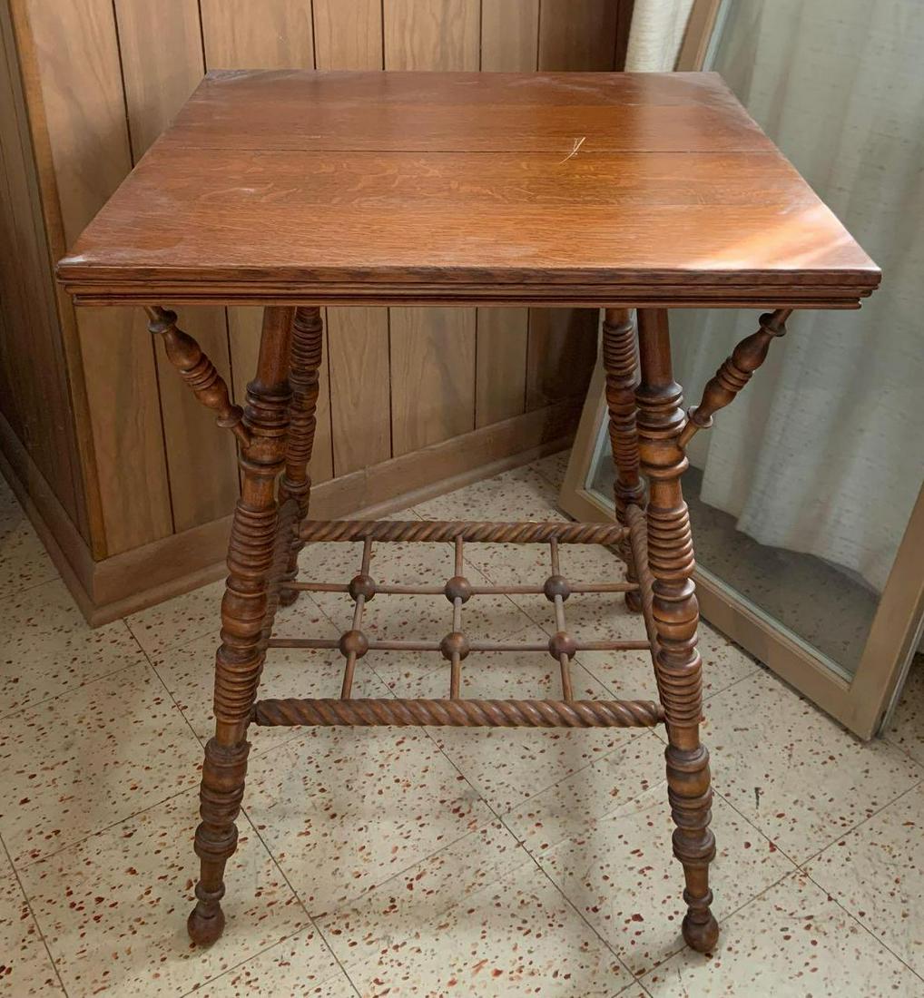 Antique Oak Lamp Table w/ Spiral Turned Design: 24 x 23 x 29 1/2 inches.Shipping is not available for this lot. Pick up only. (Large or heavy items can be transferred to our Gallery for an additional fee.)