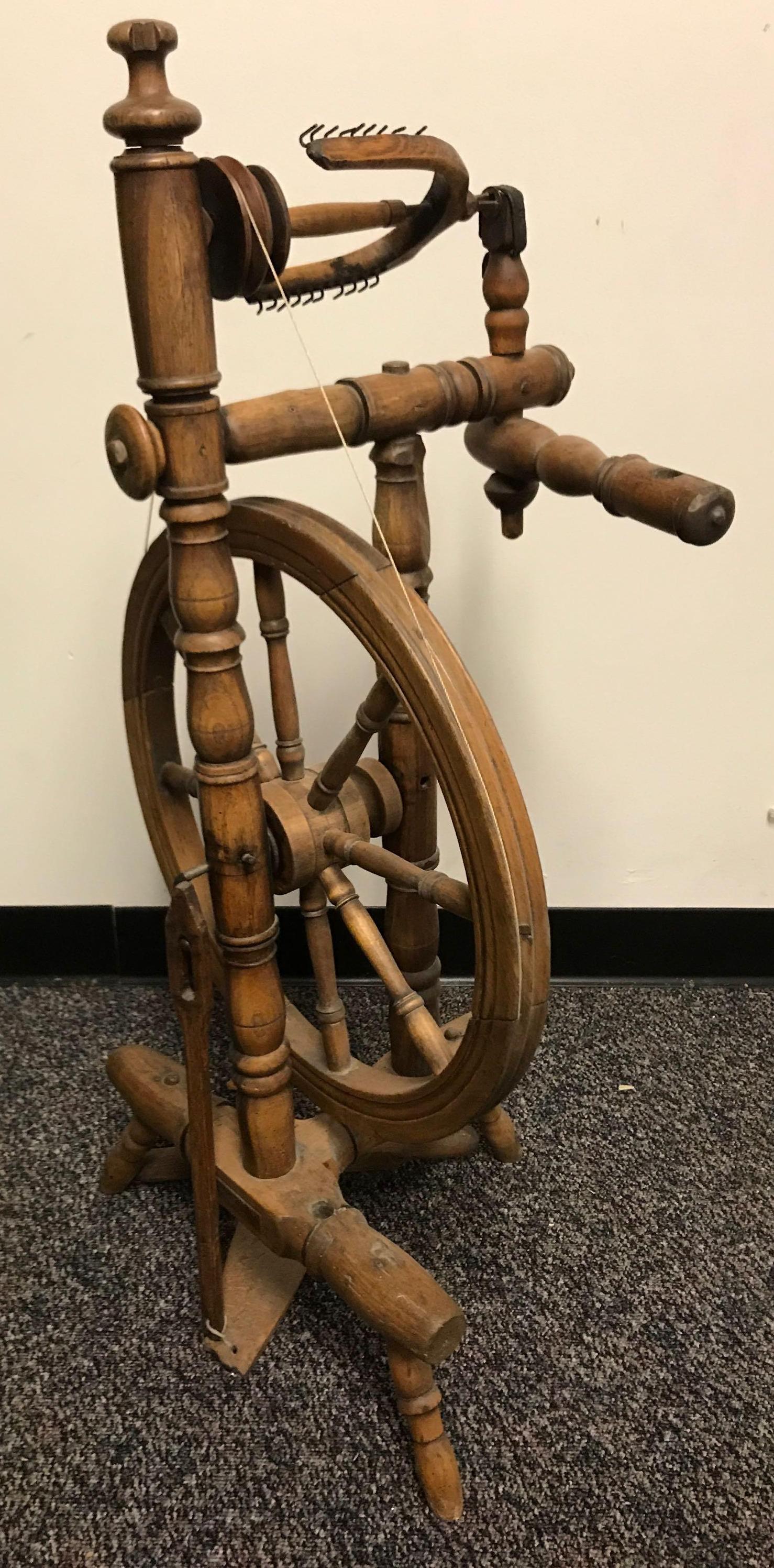 Vintage Upright Spinning Wheel: 37 inches tall; missing crank. Shipping is not available for this lot; pick up only