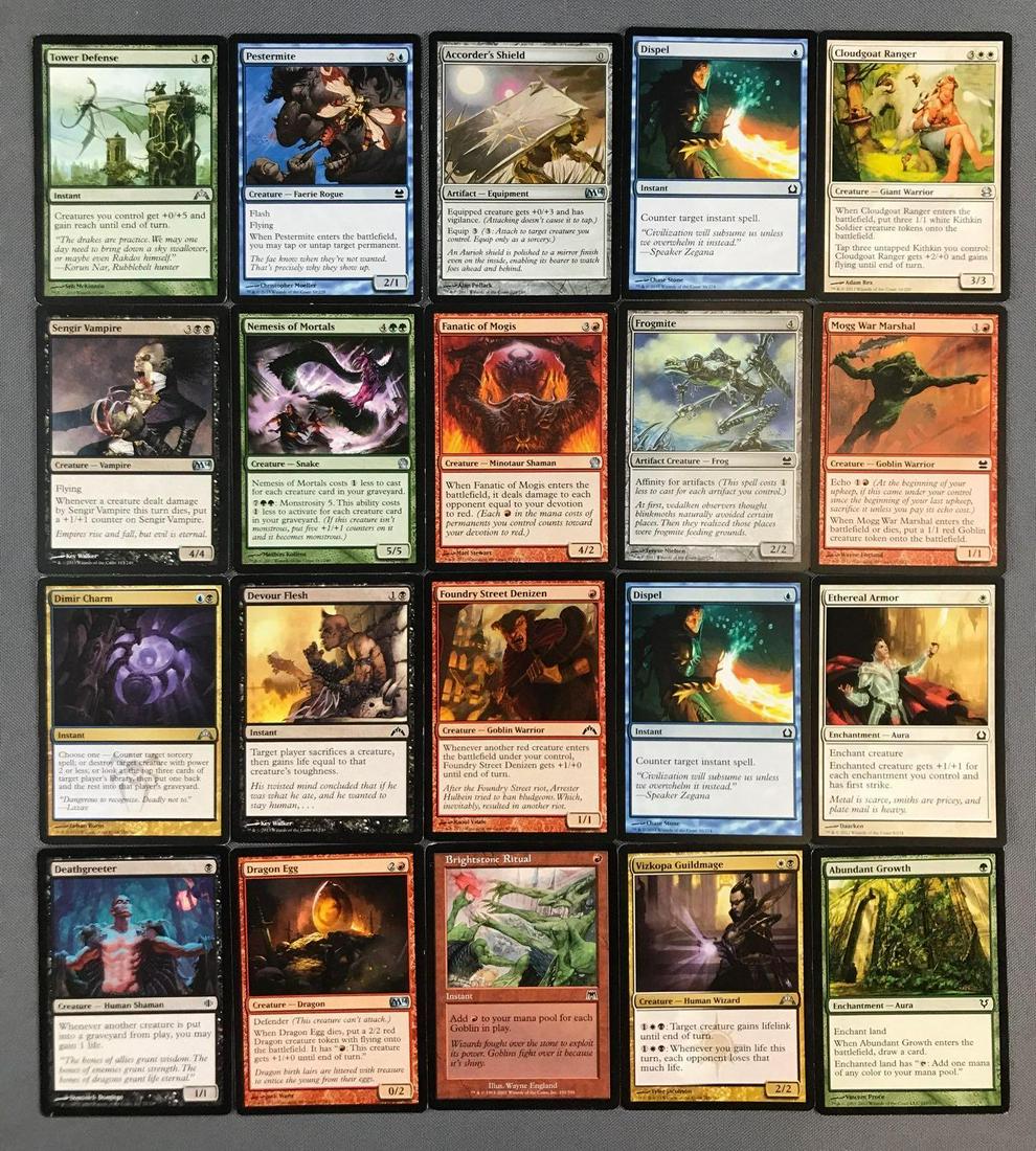 Over 2000 Magic: the Gathering Cards: Various Dates and Series, Unknown Contents Ê