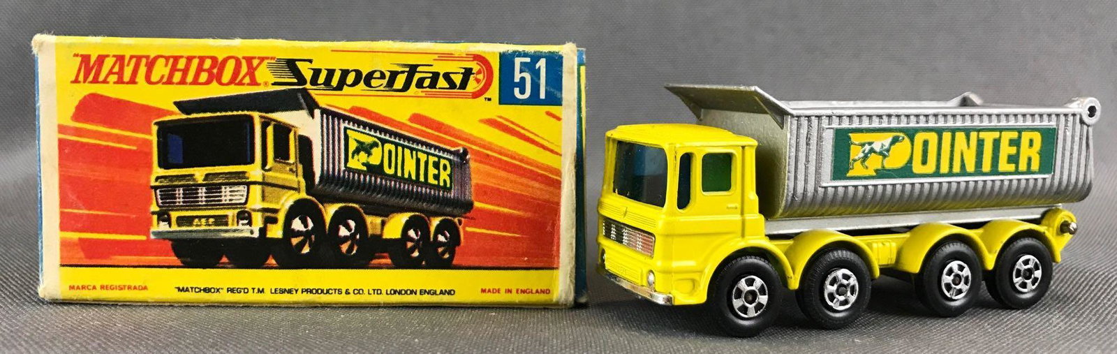 Matchbox Superfast No. 51 8 Wheel Tipper Die-Cast (1 of 9)