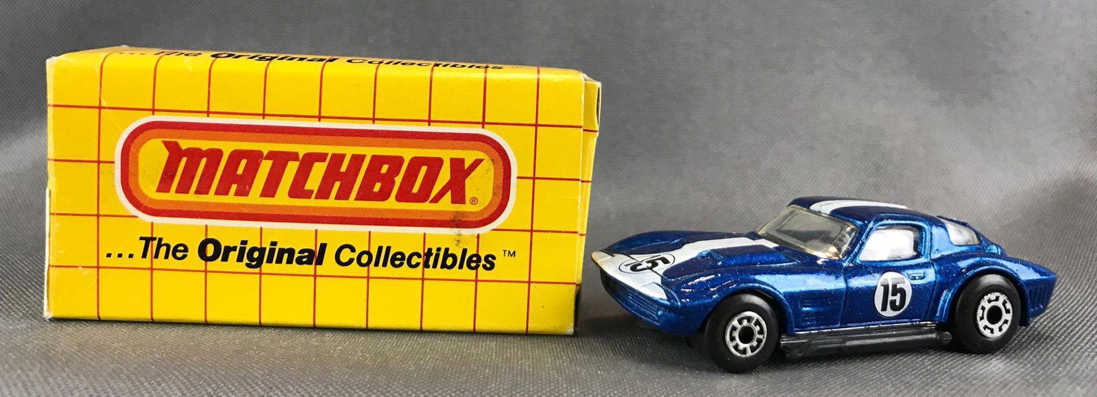 Matchbox No. 2 Corvette Grand Sport Die-Cast Vehicle (1 of 9)