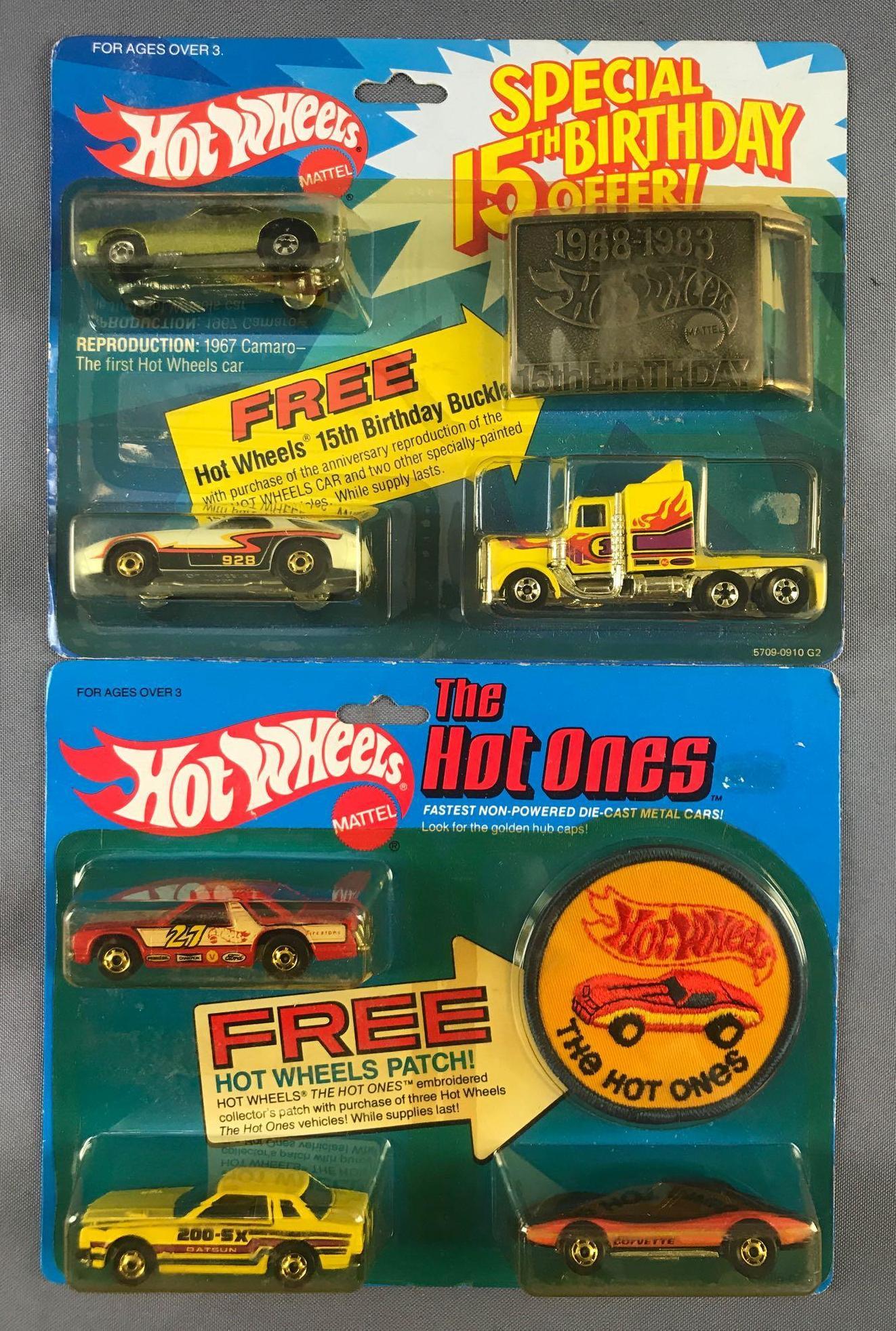 Group of 2 Hot Wheels Promo Sets Die-Cast Vehicles in (1 of 4)
