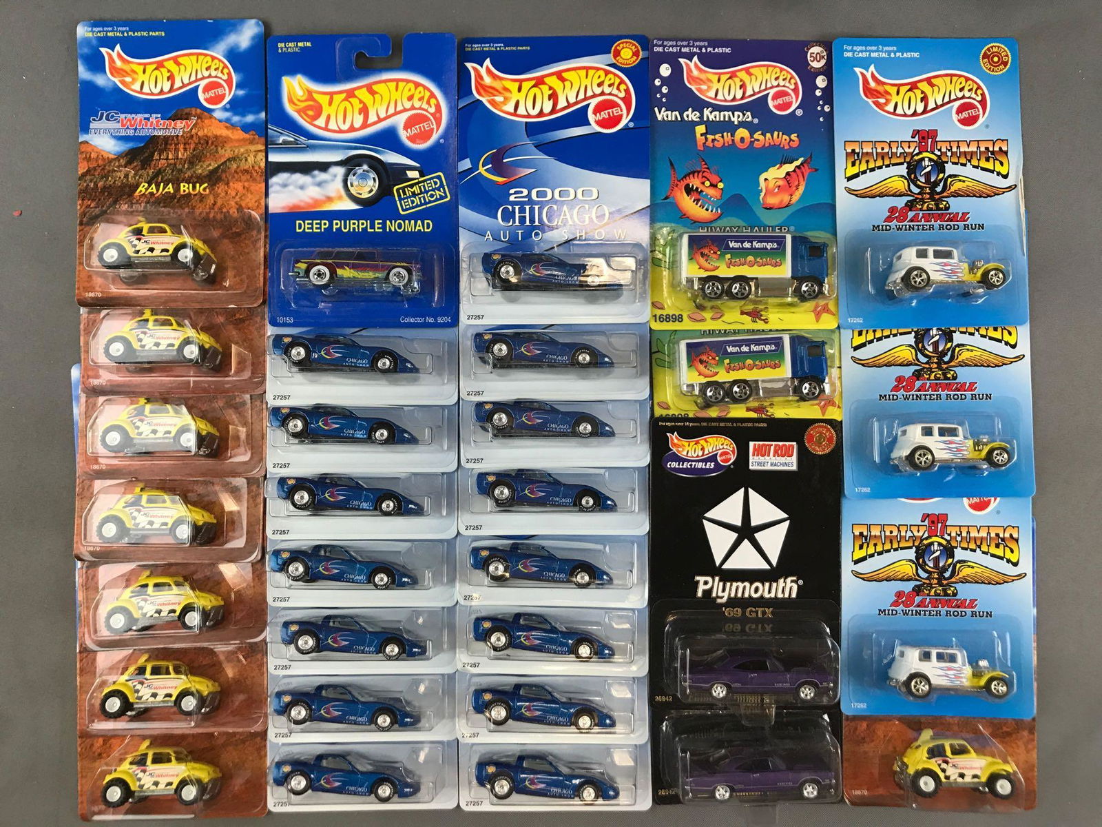 Group of 30+ Assorted Hot Wheels Die-Cast Vehicles in (1 of 4)