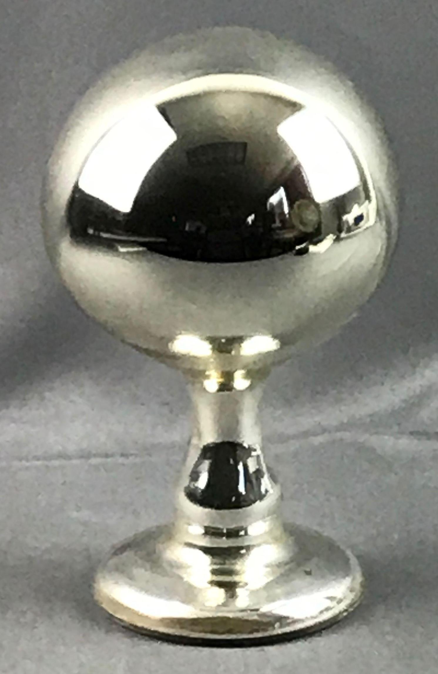 Victorian Mercury Glass Butler's Gazing Ball Jun 30, 2020 Matthew Bullock Auctioneers in IL