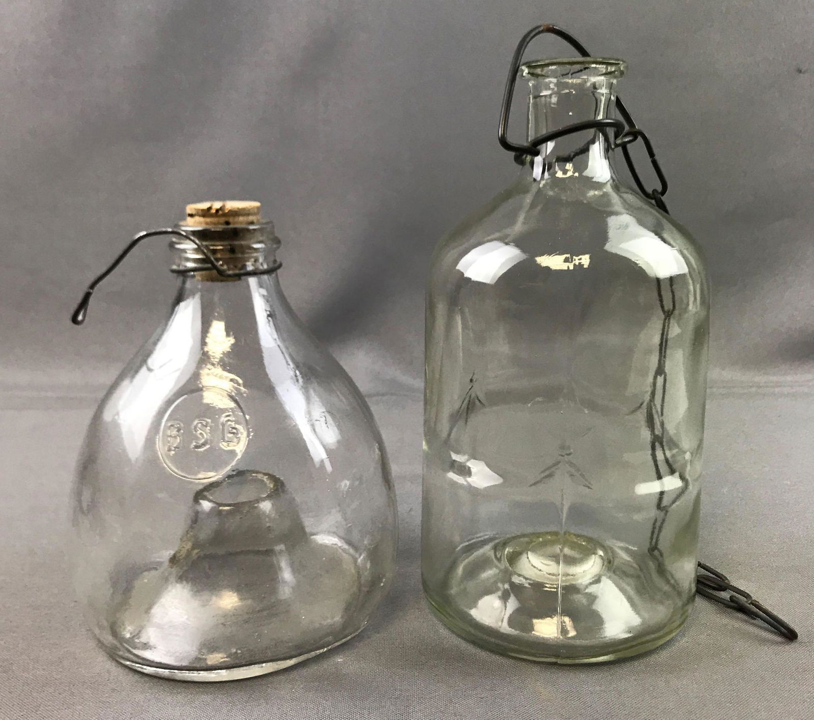 Lot of 2 : Vintage Glass Fly Trap Jars (1 of 5)