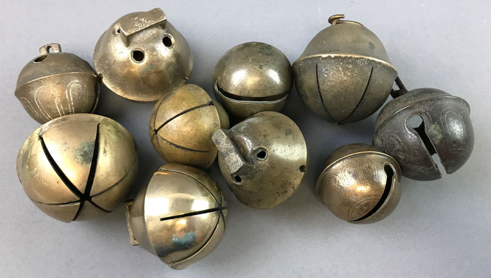 Group of 10 :Antique Brass Sleigh Bells (1 of 4)