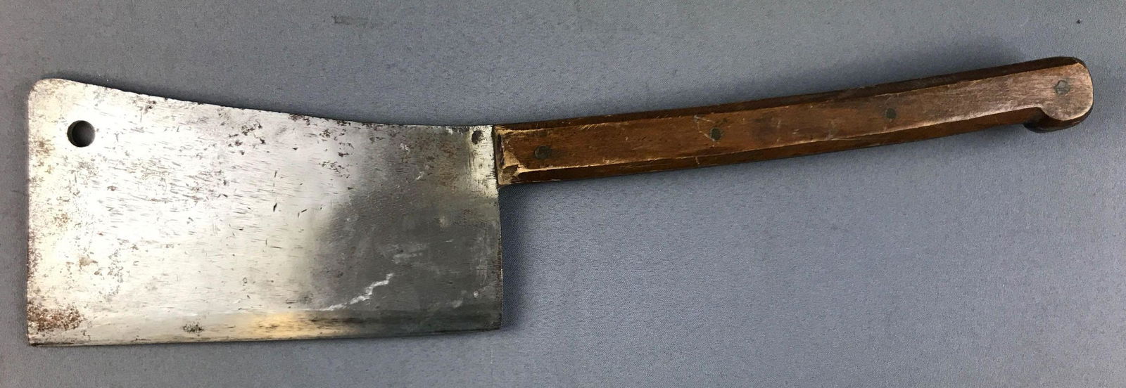 Antique Butcher's / Slaughterhouse Meat Cleaver (1 of 3)