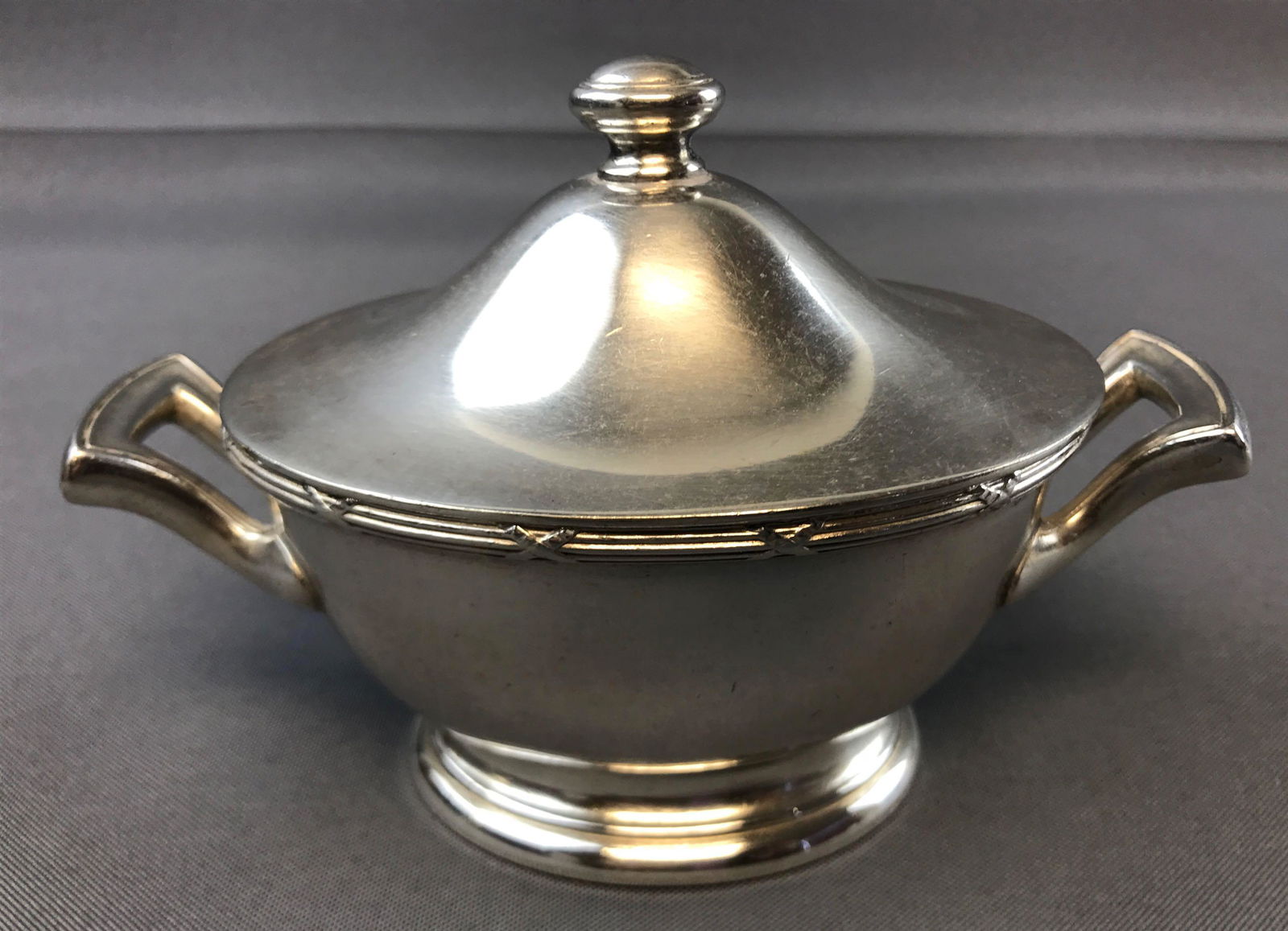 Vintage Pullman Company Sugar Bowl w/ Lid (1 of 4)