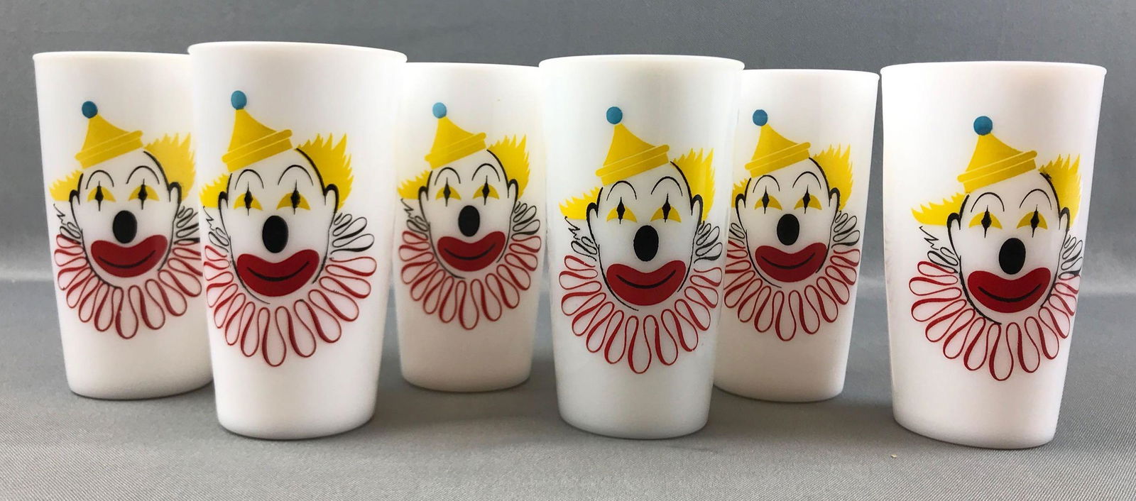 Group of 7 : Vintage "Hazel Atlas" Clown Tumbler: 5 inches tall. (Lot includes seven glasses; one is not pictured and was added to the group after photos were taken)