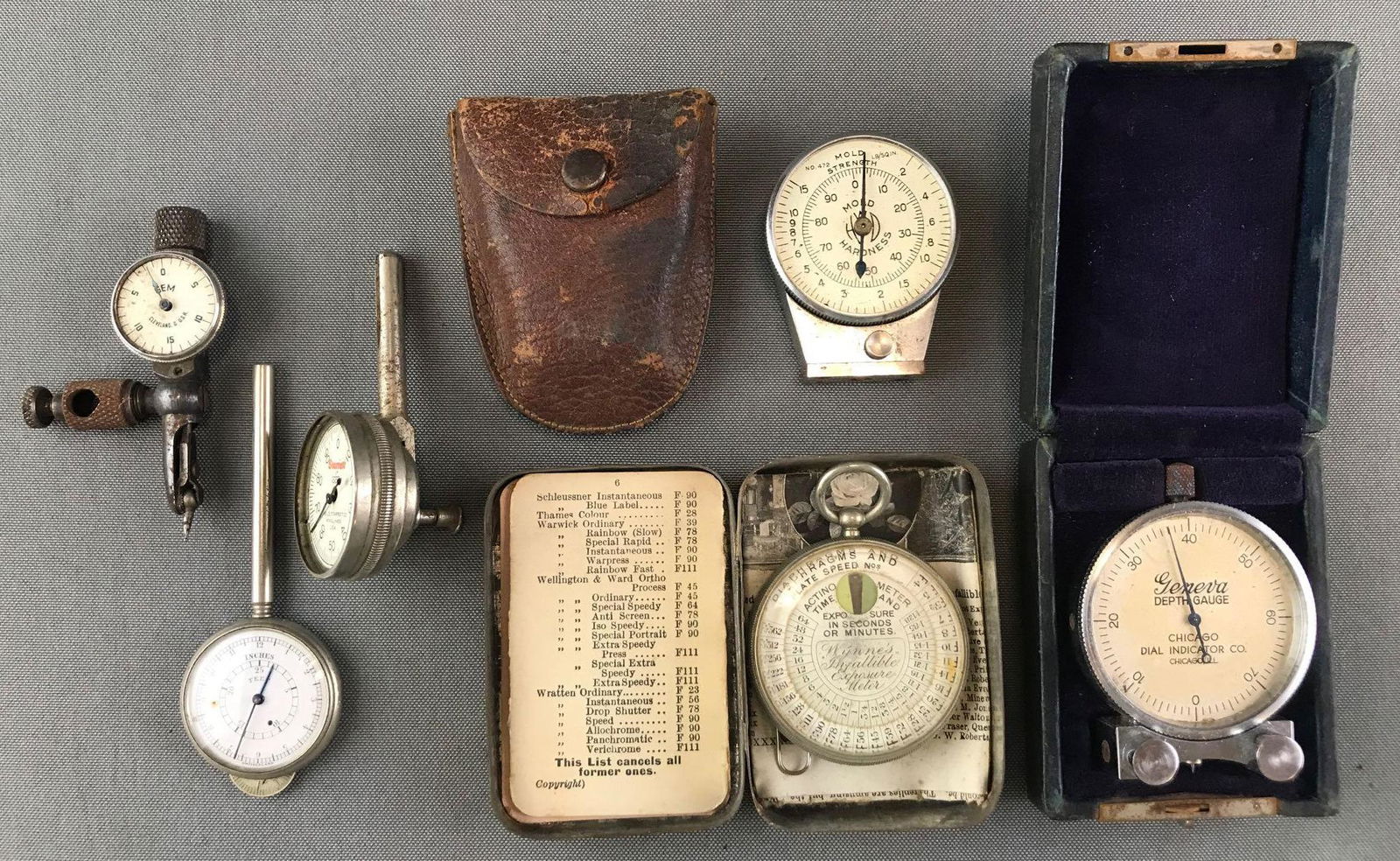 Group of 6 : Assorted Vintage Gauges (1 of 3)