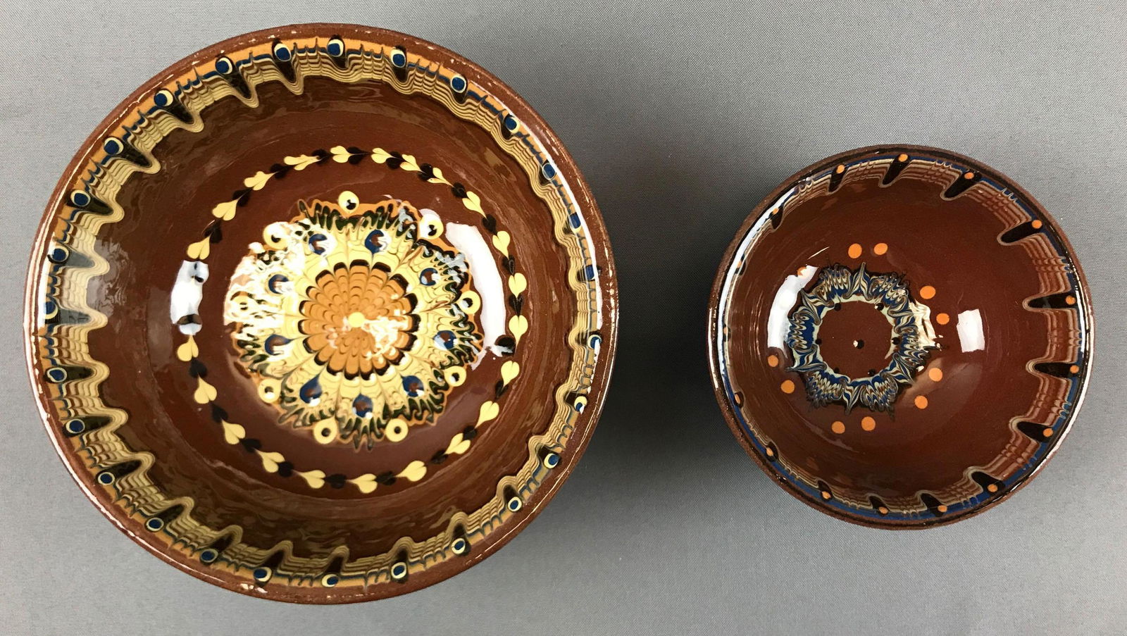 Lot of 2 : Pottery Bowls (1 of 7)