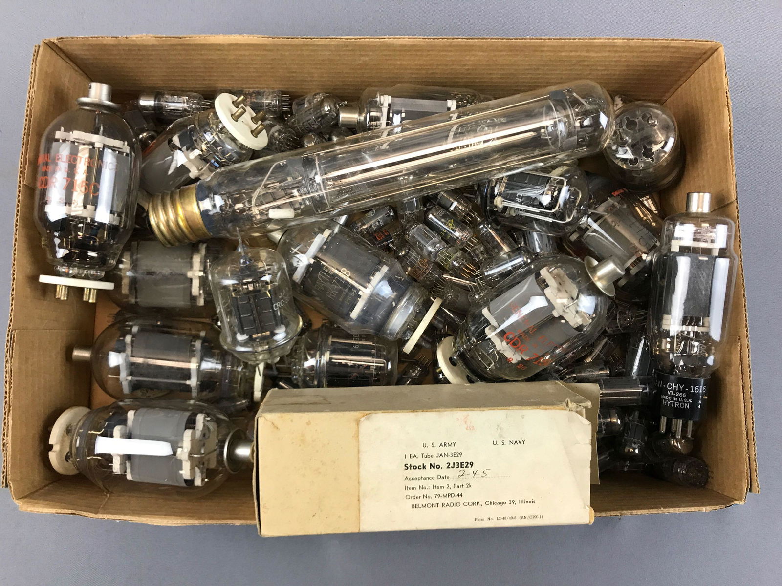 Group of Vintage Electric Radio Vacuum Tubes - Raytheon (1 of 4)