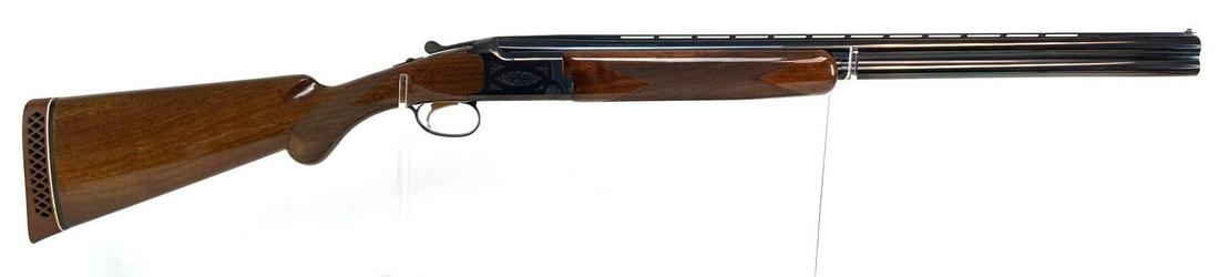 Browning Citori 20 GA Over Under Break Action Shotgun: Serial Number 18136, 26 inch Vented Ribbed Barrel, Made in Japan, 20GA-2 3/4 and 3-26", Takedown with Tool. Includes Original BoxÊ